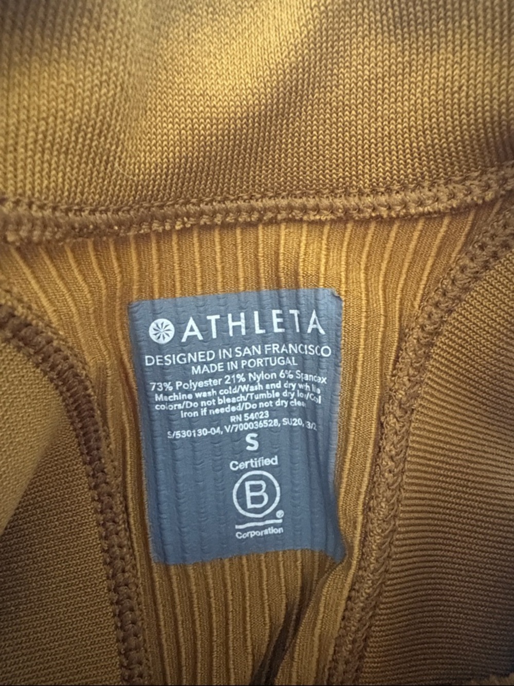 Athleta Renew Seamless Racerback Tank size small - Picture 2 of 3